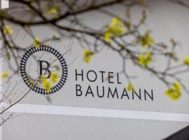 Hotel Baumann，位于Otterfing的酒店