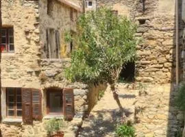 La Casa Monti au coeur du village de Lama