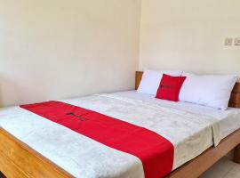 Reddoorz Syariah near Terminal Bus Giwangan，位于Gondowulung的酒店