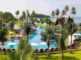 Sofitel Krabi Phokeethra Golf and Spa Resort，位于功孟海滩的Spa酒店