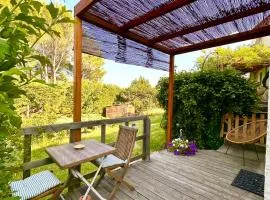 Appartement avec terrasse arborée proche LOURMARIN