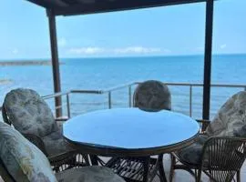 Trabzon 4 storey Villa-House by the sea - Denize sıfır 4 katlı müstakil Villa - Ev