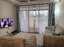 Kikambala Two Bedroom Beachfront Apartment，位于基利菲的海滩短租房