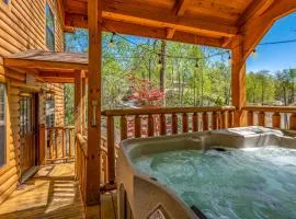 PERMANENT VACATION-Private Honeymoon Cabin with Hot Tub