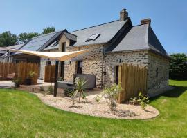 La Douce Halte - Gîtes avec Spa ou Sauna，位于Saint-Ouen-des-Toits的酒店