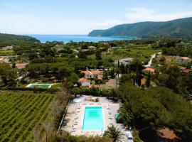 Glamping at Elba，位于拉科纳的酒店