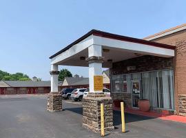 Super 8 by Wyndham Youngstown Girard，位于扬斯敦的酒店