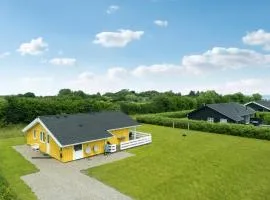 Pet Friendly Home In Rudkøbing With Sauna