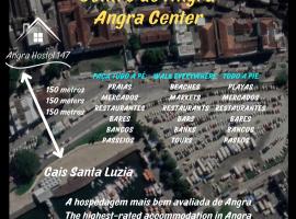 Angra Hostel 147，位于安格拉杜斯雷斯阿尼尔海滩附近的酒店