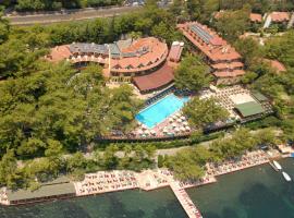 Marmaris Park Hotel，位于马尔马里斯的度假村