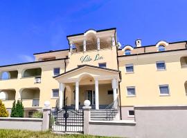 Villa Livi - Luxury sea view appartments，位于梅杜林的酒店