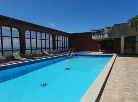 Recanto Maravista apto Frente Mar 2 quartos 2 banheiros, AR, WI FI, Piscina，位于维拉维尔哈的酒店