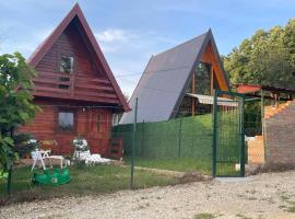 Brvnara Beli Kamen 2，位于斯雷姆斯卡米特罗维察的酒店