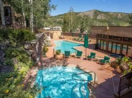 Ski In Ski Out 4 Bedroom Residence In Snowmass Village