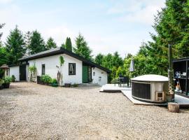 Holiday home Ebeltoft CLXXXI，位于埃贝尔托夫特的酒店