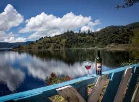 Cabaña Azulado vista a Laguna