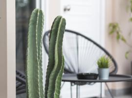 K studios，位于卡拉马塔的酒店