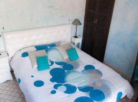 Suite Essaouira, Riad 8 au village naturiste Couple only，位于阿格德角的酒店