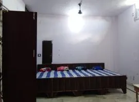 Ishwari Guest House, Varanasi