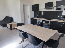 appartement dans partie de mas en camargue，位于阿尔勒的酒店