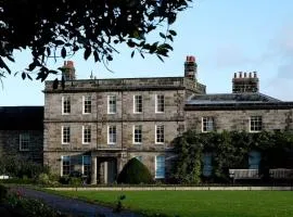 Beautiful Grade II Listed Apartments Sleeping 20