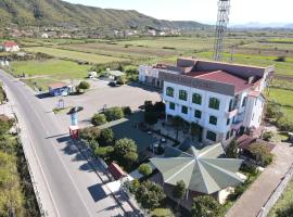 Hotel Celiku，位于Muriqan的酒店