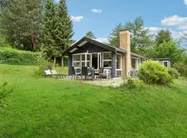 Nice Home In Vejby With Kitchen