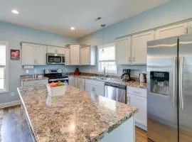 Holly Ridge Vacation Rental about 5 Mi to Beach