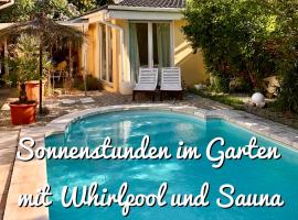 Apartment TinyHouse mit Pool, Outdoor Whirlpool und Garten，位于Petershagen的酒店