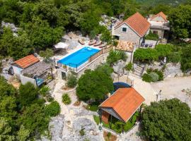 Amazing Home In Ploce With Sauna，位于普洛切的酒店
