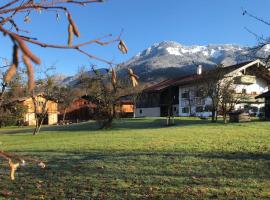 Lohei - Chalets im Chiemgau，位于翁特尔韦森的度假屋