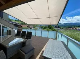 Berg Fux - Ferienhäuser mit 1 x 5 und 1 x 6 Schlafzimmern mit eigener Dachterrasse - fantastischem Bergblick - Weber Gas Grill
