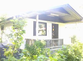 Backyard Cabin With Veranda By Kemi River In Keminmaa