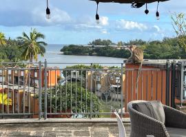 Cozy one bedroom apartment in a secure complex , PORT CHAMBLY Mauritius，位于特里罗杰的公寓