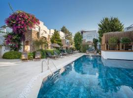 Costa Sariyaz Hotel Bodrum，位于博德鲁姆Bodrum Bar Street附近的酒店