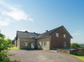 Spacious Holiday Home in Chodes with Sauna，位于Noirthier的酒店