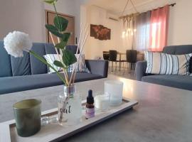 House Of Diamond，位于Kírra的酒店