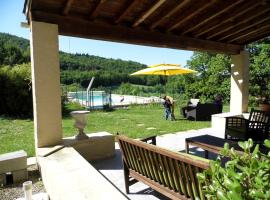 Domaine du Bourdil au pays Cathare，位于沙拉布尔的酒店