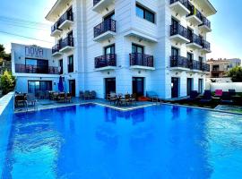 Nova Butik Hotel Çeşme，位于切什梅的酒店