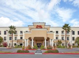 Hampton Inn & Suites by Hilton Hemet Menifee Murrieta，位于赫米特的酒店