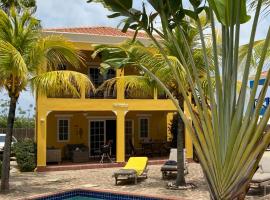 Casa Makoshi Bonaire，位于克拉伦代克的度假屋