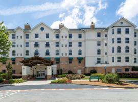 Homewood Suites by Hilton Lawrenceville Duluth，位于罗维莎Plantation Houses Of Gwinnett Self Guided Driving Tour附近的酒店