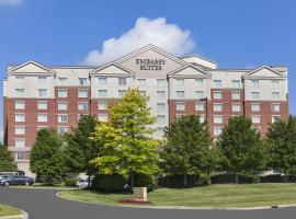 Embassy Suites by Hilton Cleveland Rockside，位于独立市的酒店