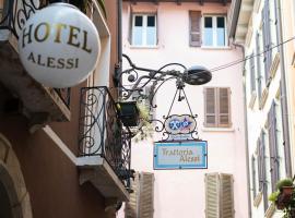 Alessi Hotel Trattoria，位于代森扎诺-德尔加达的酒店