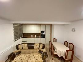 Tregu fatoni prizren apartment 3bedroom，位于普里兹伦的度假短租房