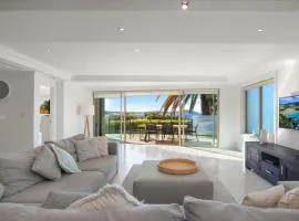 Unit 1 - 3 Bed Part Ocean View