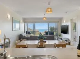 Seaview Getaway - 2 2 Solway Cres EncounterBay - BYO Linen