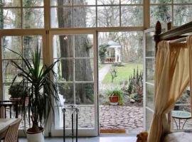 Köthen Zentrum Apartment mit Park am Europa Radweg，位于克滕的酒店