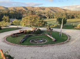 Strath Creek Station farm-stay，位于Strath Creek的酒店