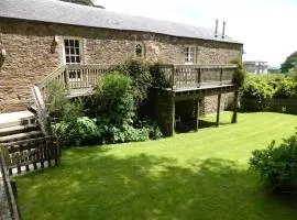 The Old Stables of heritage Tregrehan Garden Cottages on South Coast